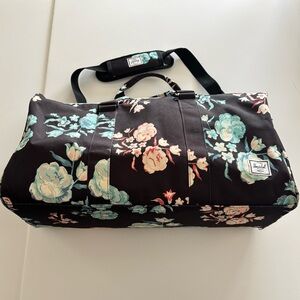 Herschel Supply Co Floral Duffel Bag Travel Gym Weekender Bag